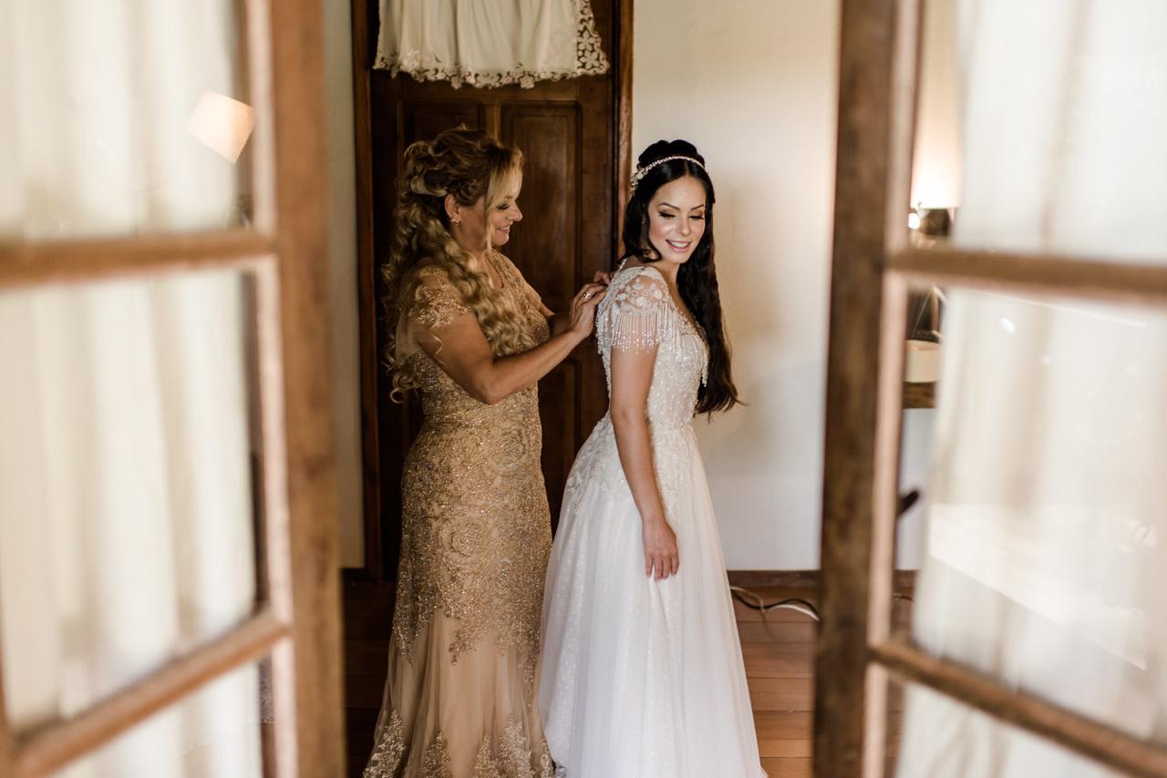 Marcela Ta&iacute;s com a sua m&atilde;e