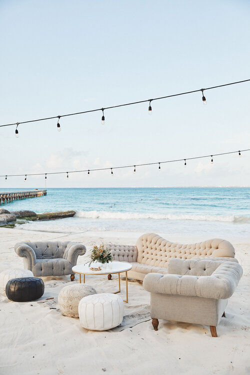  lounge na praia em casamento em cancun