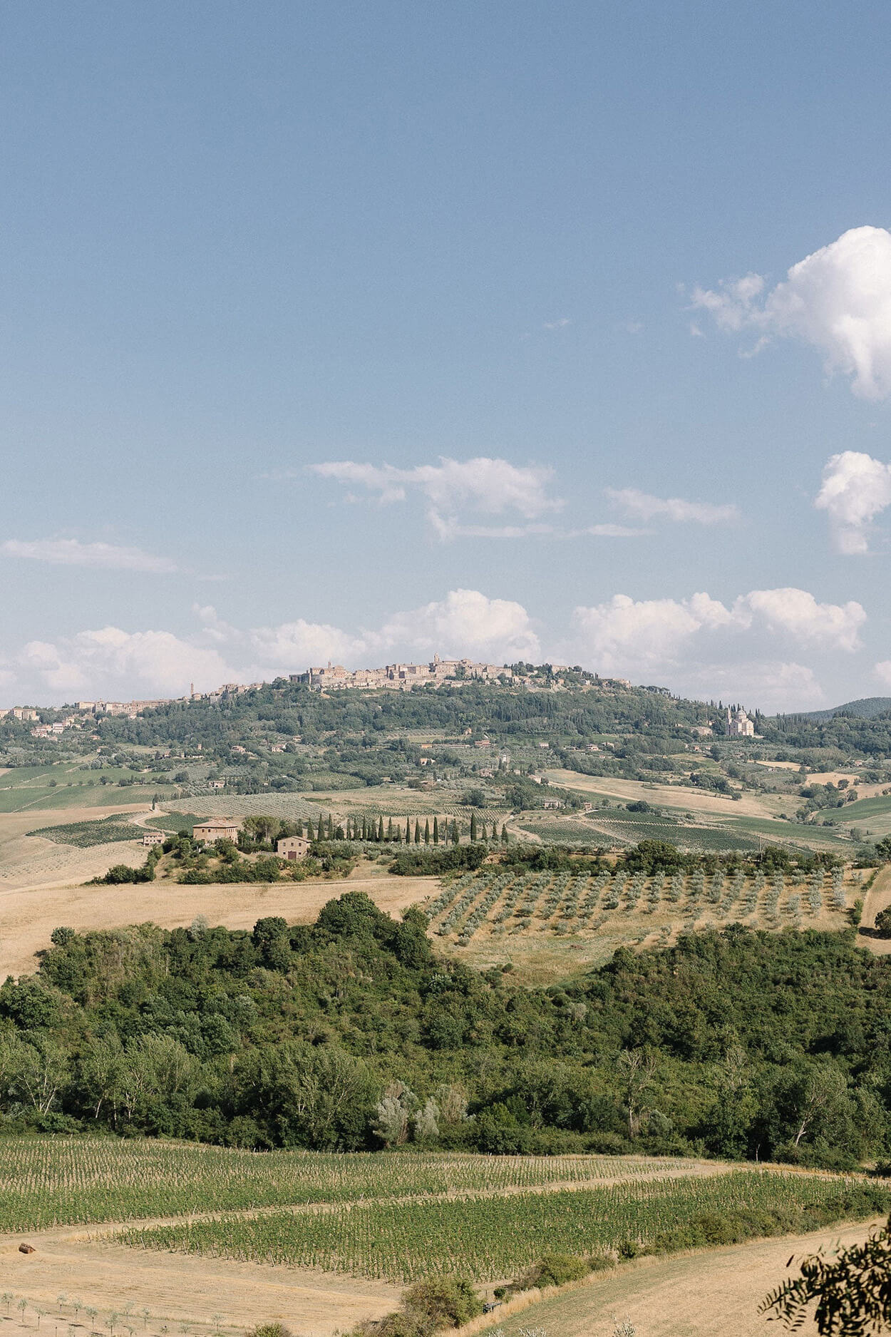 vista das monatanhas de Toscana