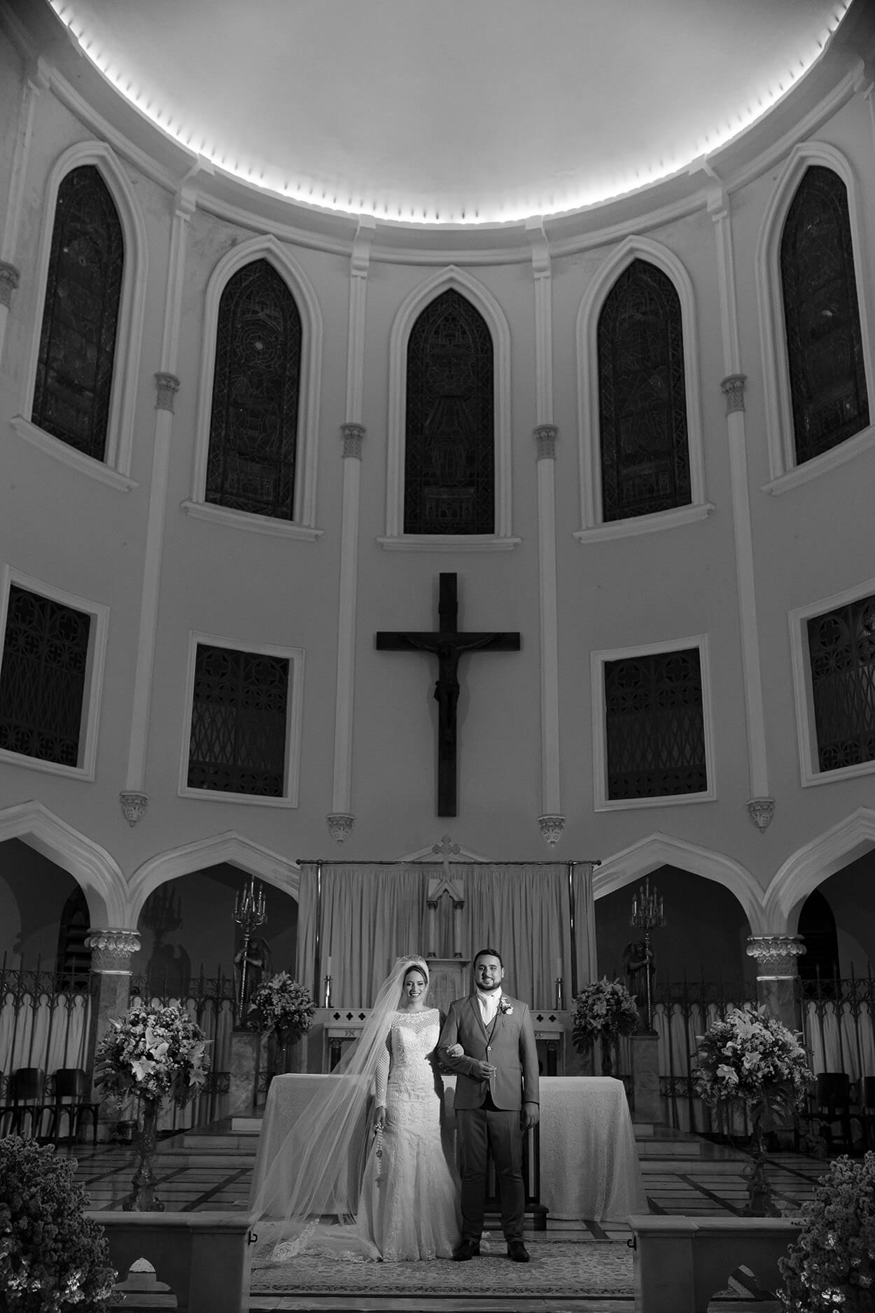 Ensaio de casamento na igreja