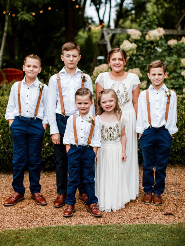 capa post: cropped-long-hollow-gardens-greenhouse-wedding-by-john-myers-photography-nashville-16.jpg