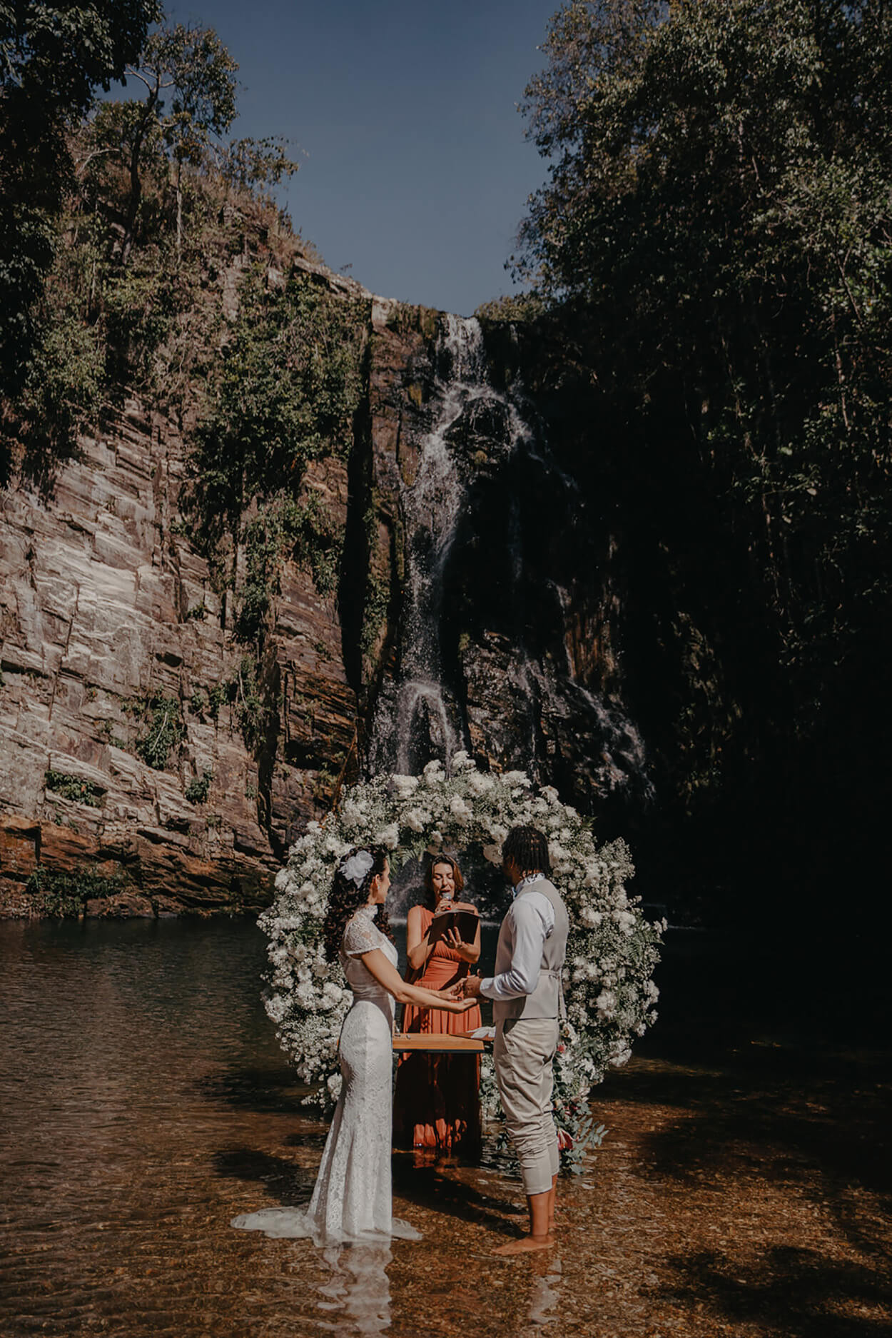 Casamento na cachoeira