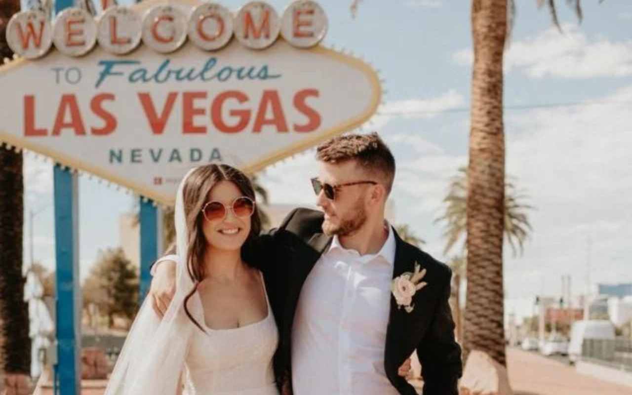 noivos em casamento em Las Vegas