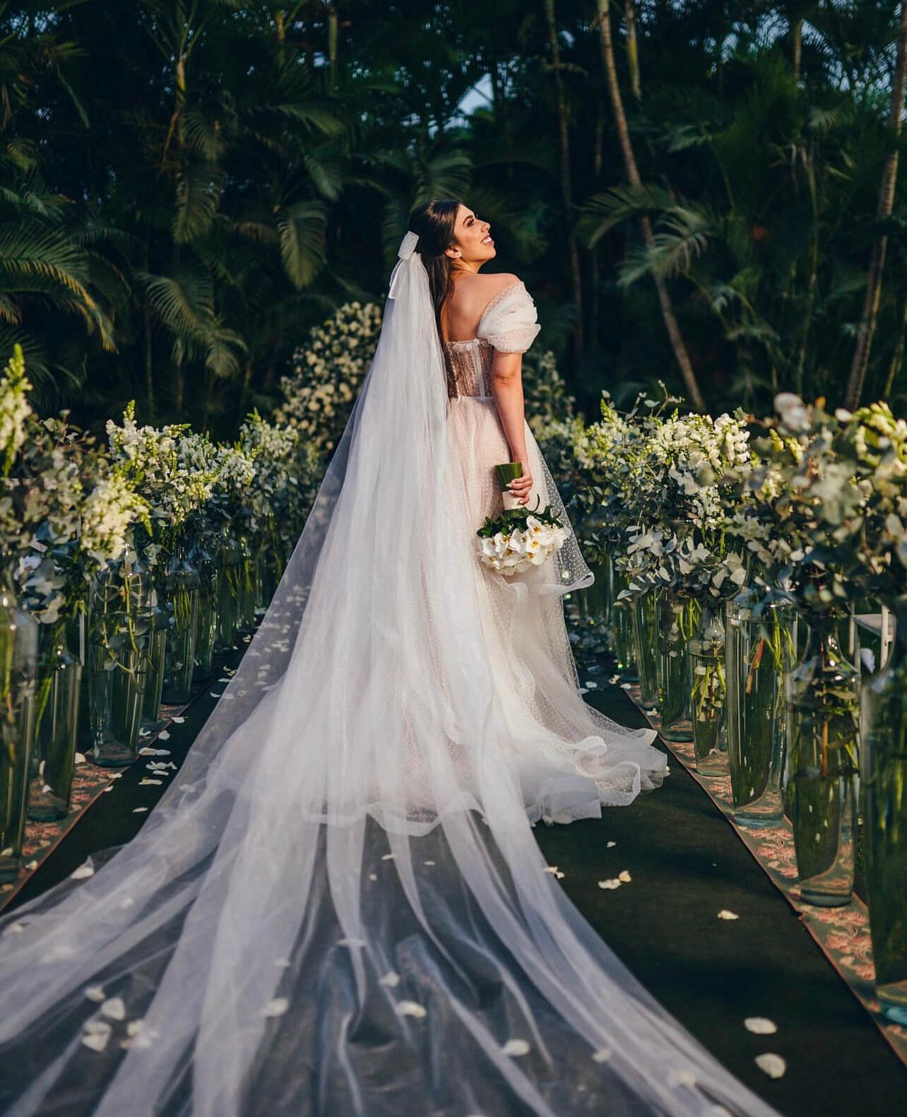 Ateliê Ley Lopes: vestidos de noiva na medida do seu sonho!