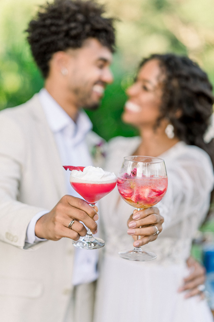 Editorial Pantone: a cor do ano 2023 como inspiração para festas de casamento