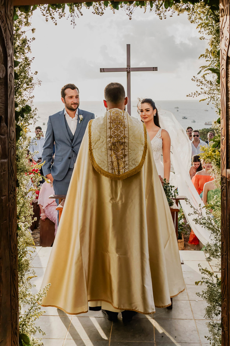  Casamento-na-capela-Fernando-de-Noronha (3)