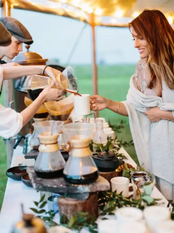 capa post: molly-ed-wedding-coffee-0177-1218-2000-323d302f798541a2baca1f347d374160