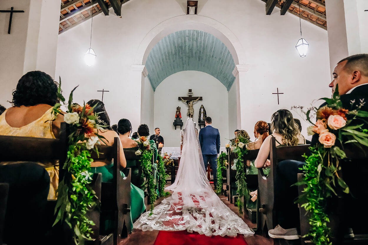 Cerimônia de casamento na igreja