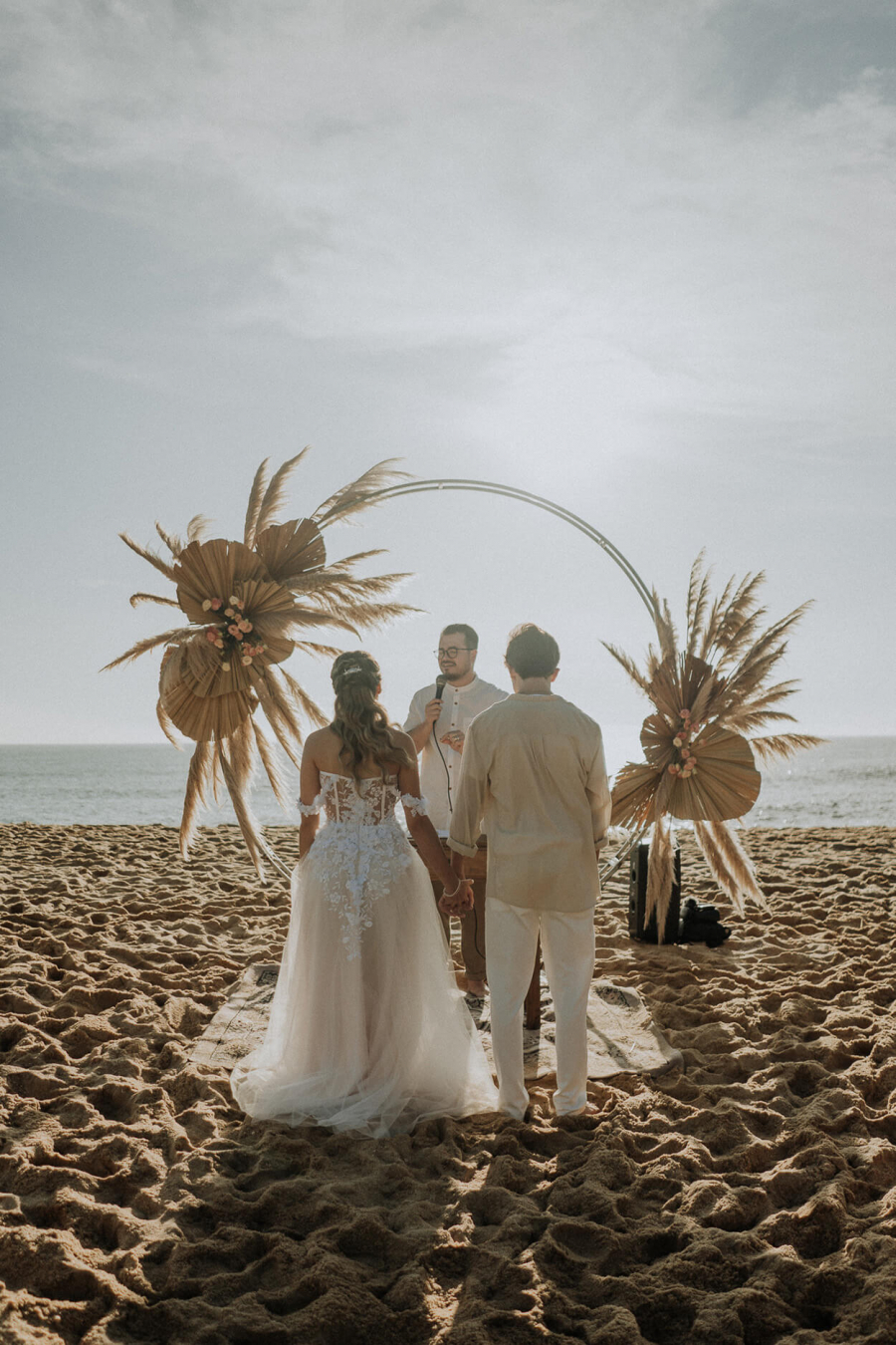  Casamento-boho-na-praia (6)