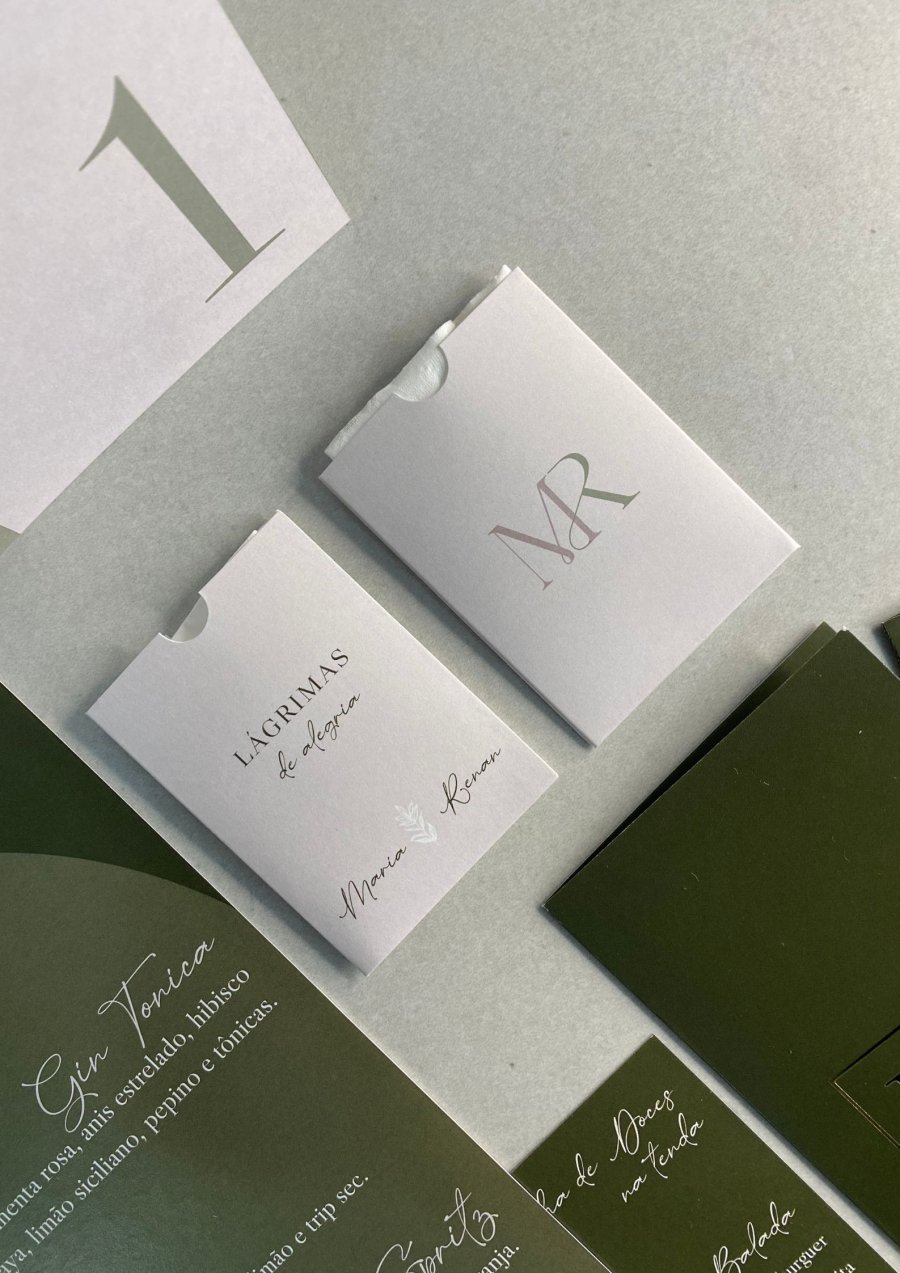 imagem 2 fornecedor: Compurossi Convites e Papelaria Fina