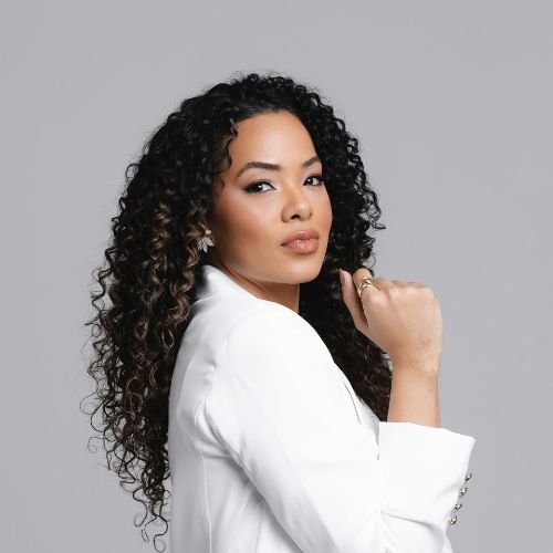 Fornecedor Logo: Clari Azevedo Beauty