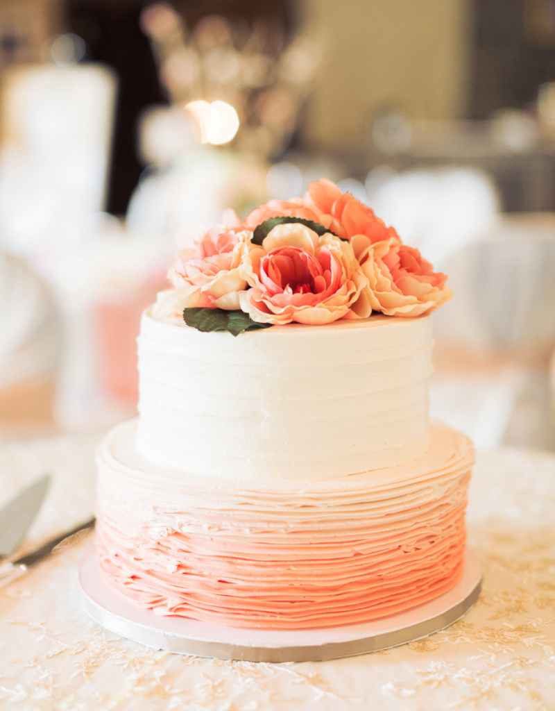  bolo-de-casamento-cor-do-ano-2024-peach-fuzz (14)