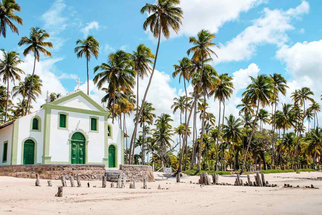 Exterior da Capela São Benedito - Tamandaré, PE