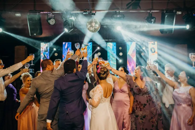 ilumina&ccedil;&atilde;o de casamento pista de dan&ccedil;a