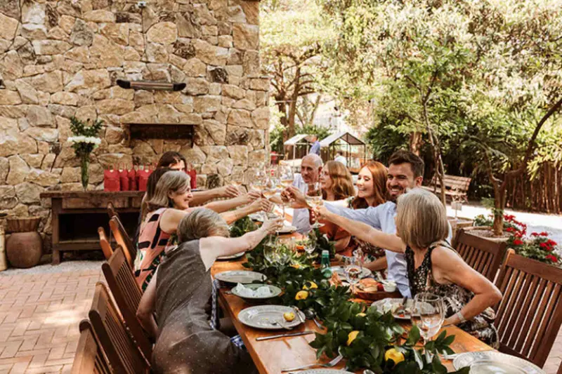 almoço de casamento civil ao ar livre