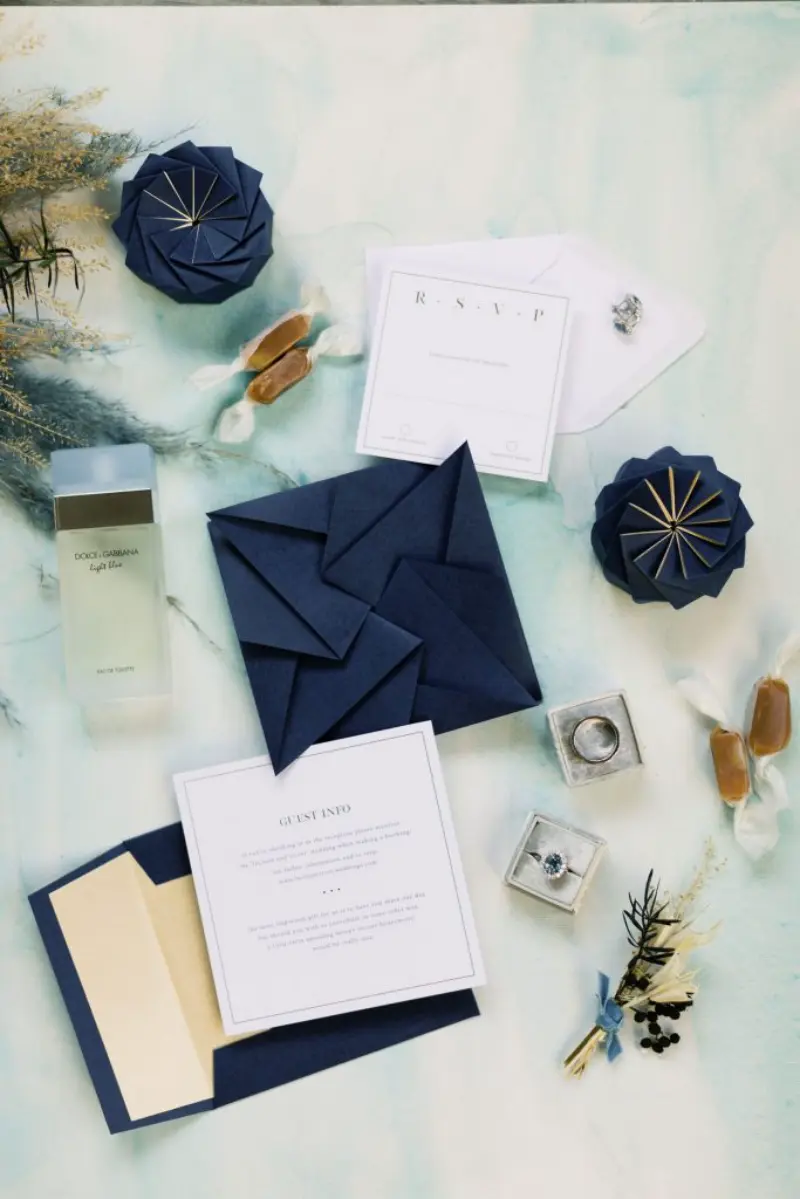 convite de casamento azul