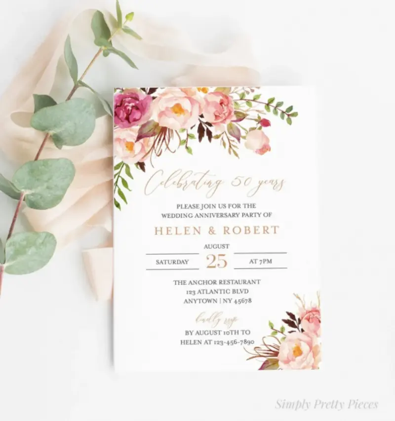 convite para bodas de ouro com detalhes floral