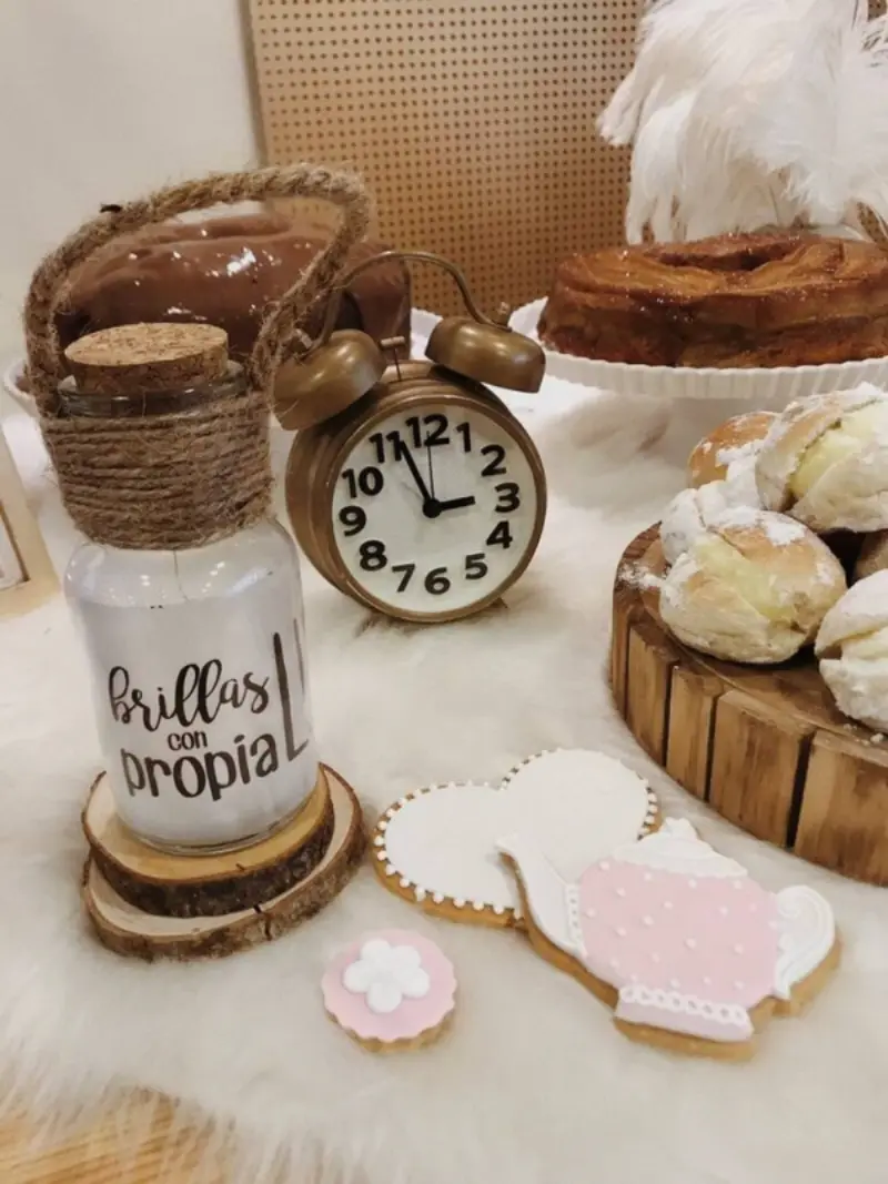 decoração de chá de cozinha boho neutro