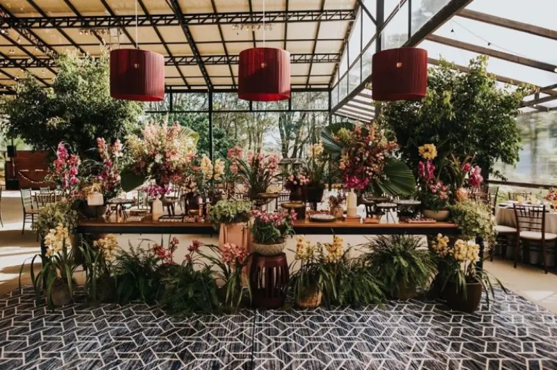ilumina&ccedil;&atilde;o mesa de bolo casamento 