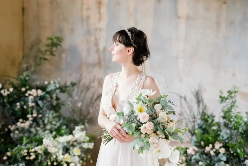 noiva com penteado de cabelo curto