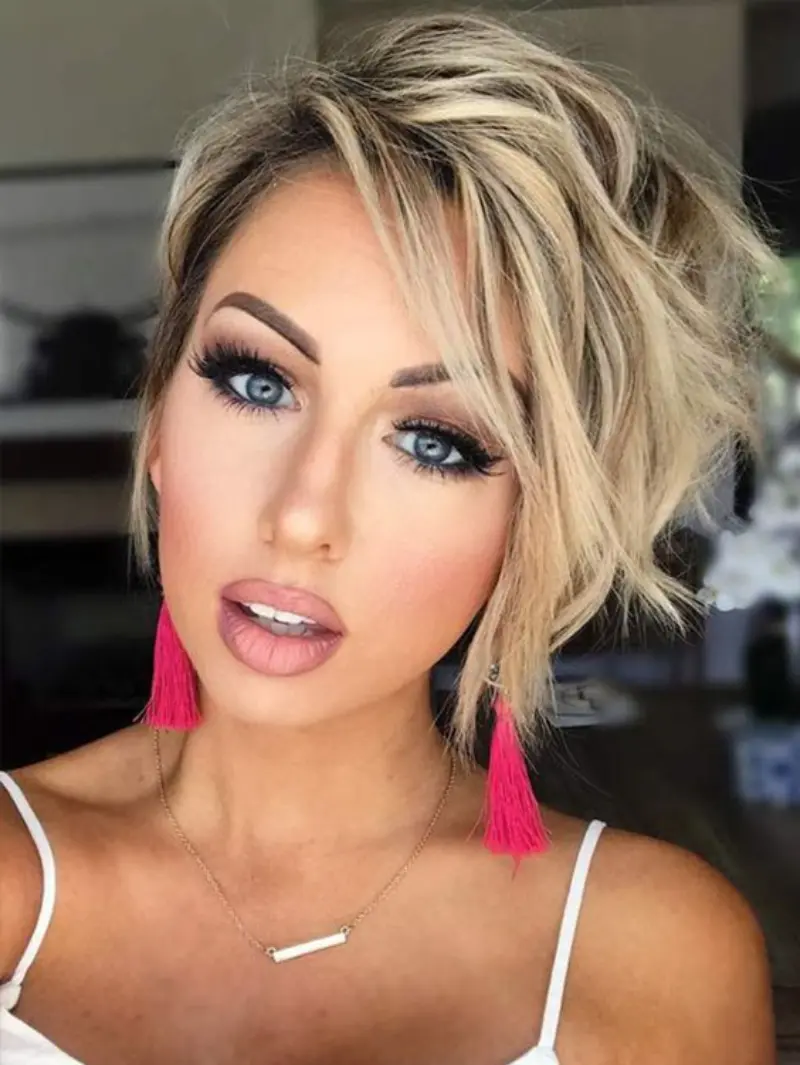 penteado para casamento cabelo curto com textura