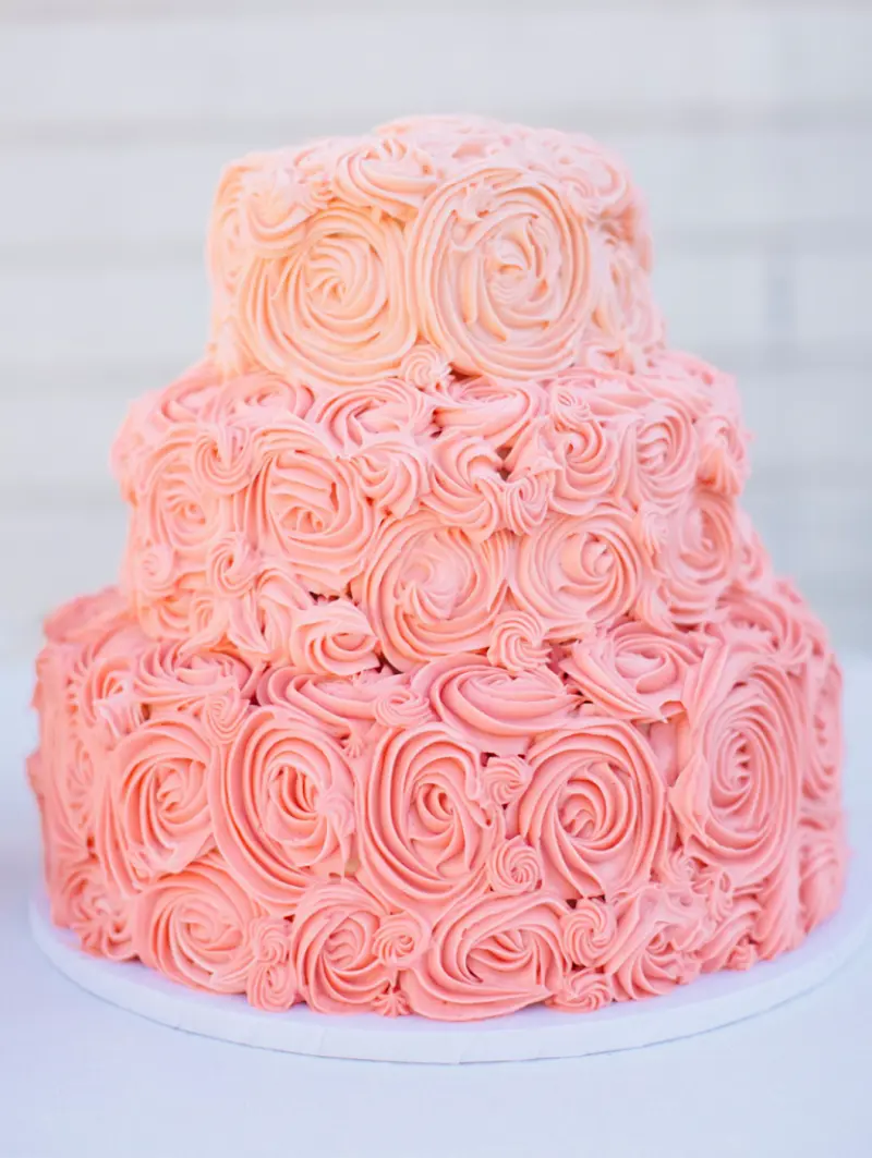  bolo de casamento civil de chantilly rosa