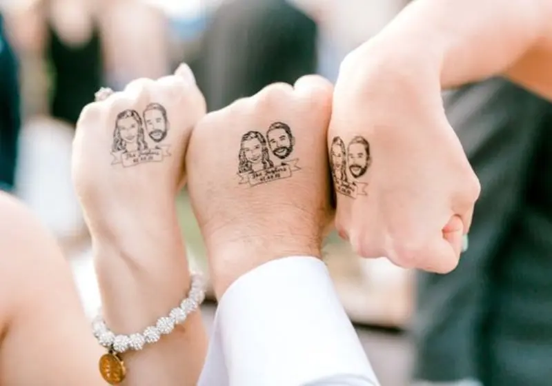 caricatura como tatuagem atração do casamento