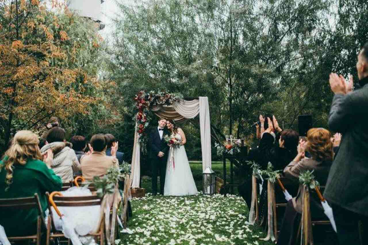 casamento ao ar livre sem padrinhos