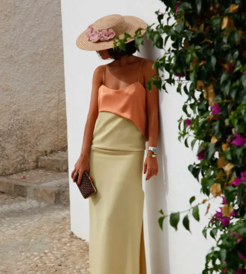 chapéu para casamento no campo aba alongada