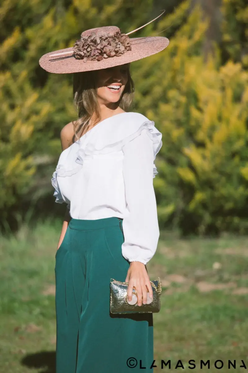 chapéu para casamento no campo para convidada