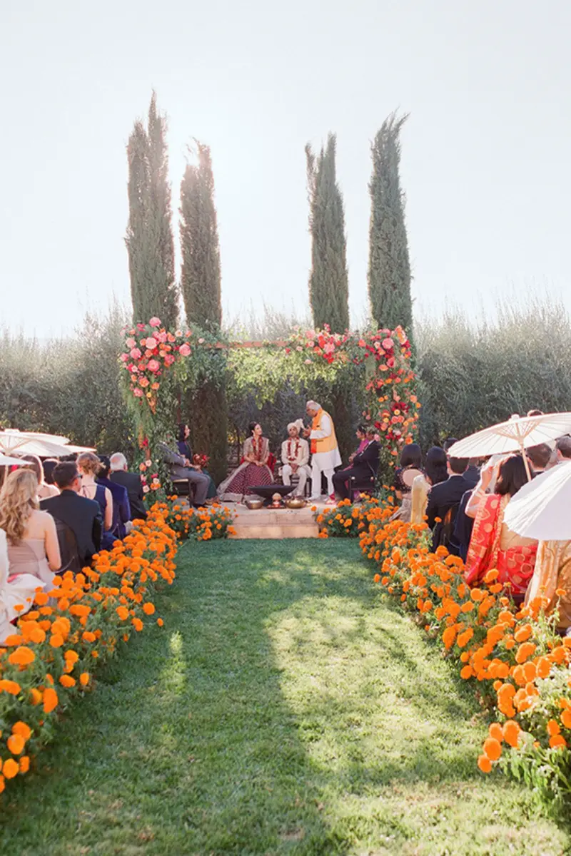 decoração de cerimônia de casamento indiano