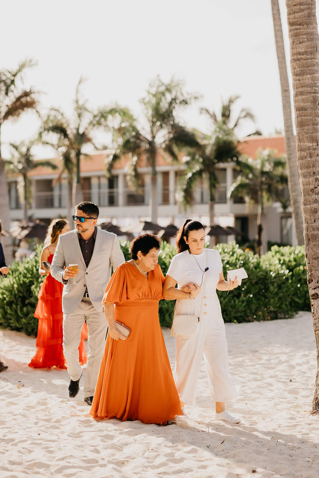 Destination Wedding no Caribe inspira com visual leve