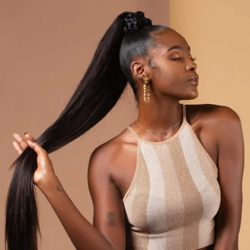  penteado com rabo de cavalo longo