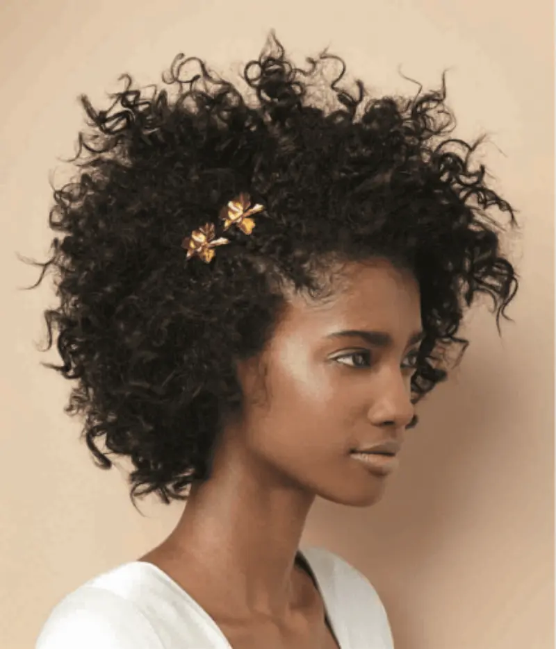  penteado para casamento civil afro preso na lateral