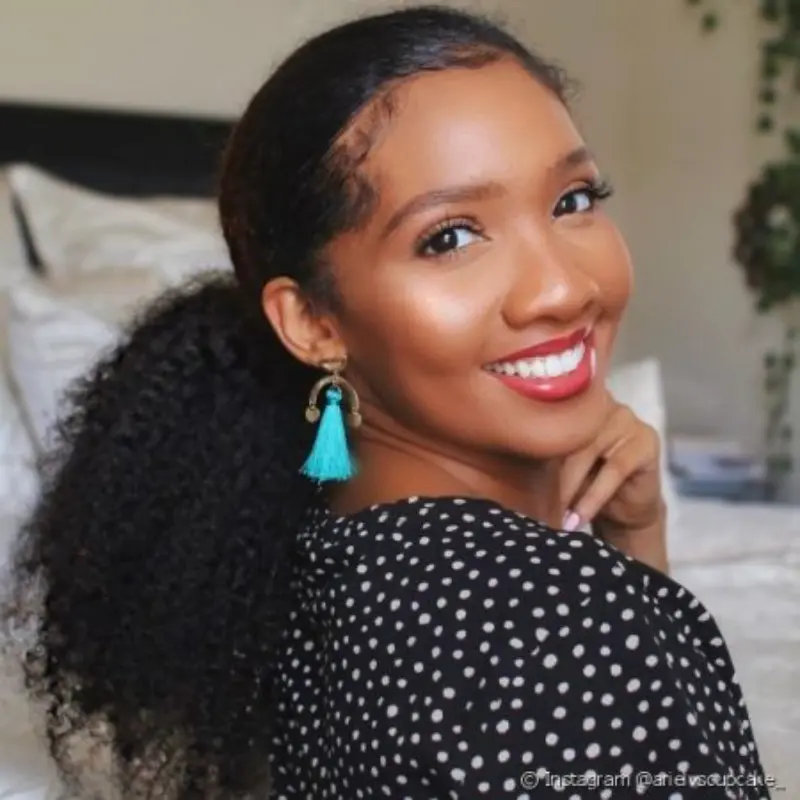  penteado-para-casamento-civil-cabelo-cacheado