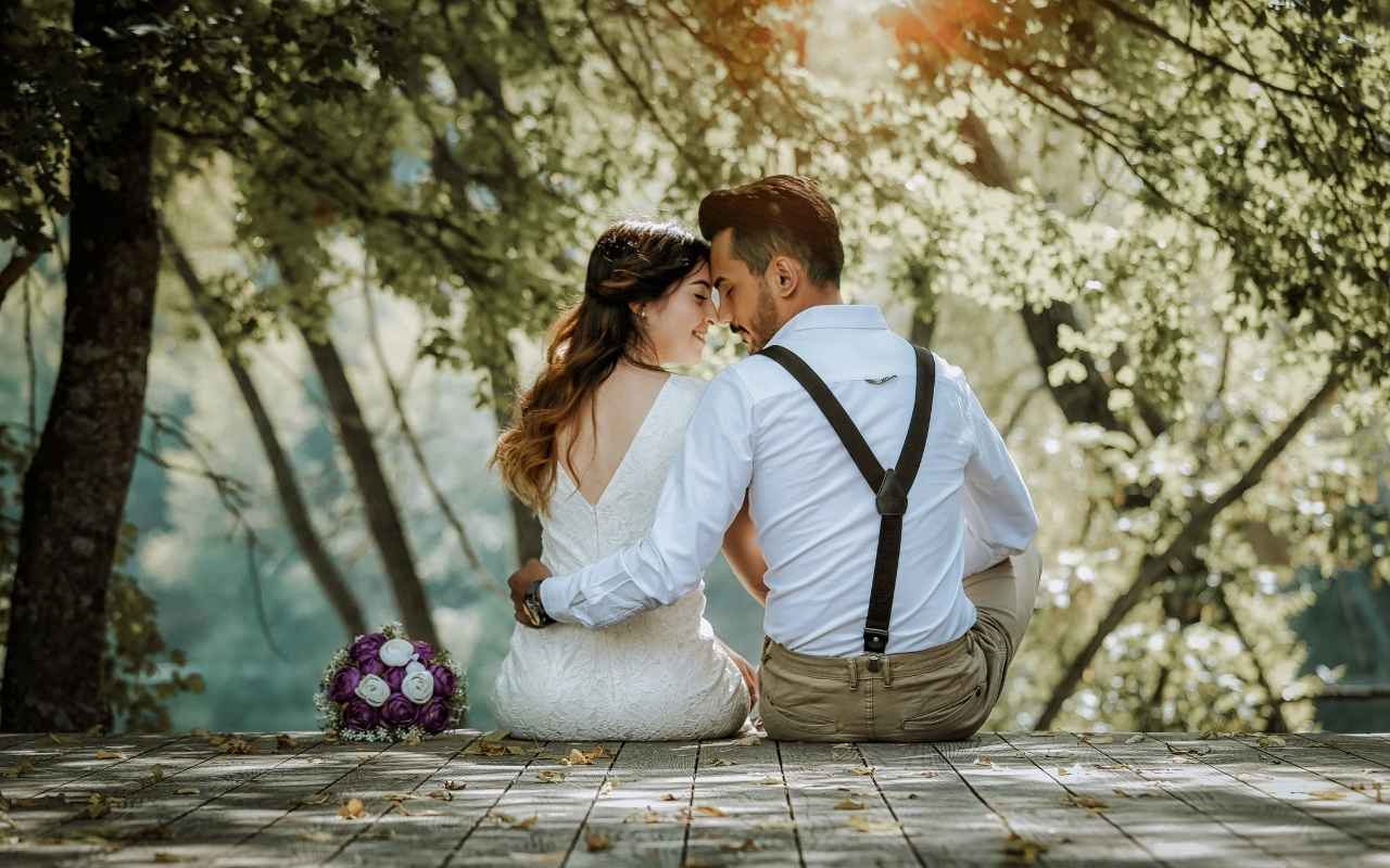 foto de noivos em casamento sem festa