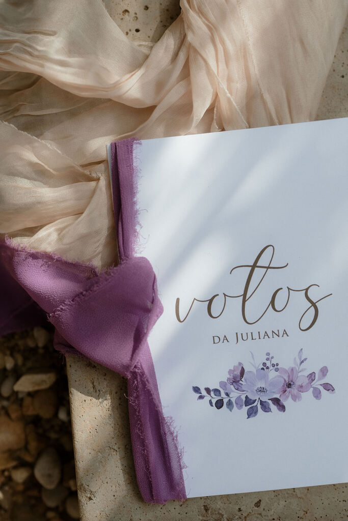 caderno de votos floral com tecido lavanda