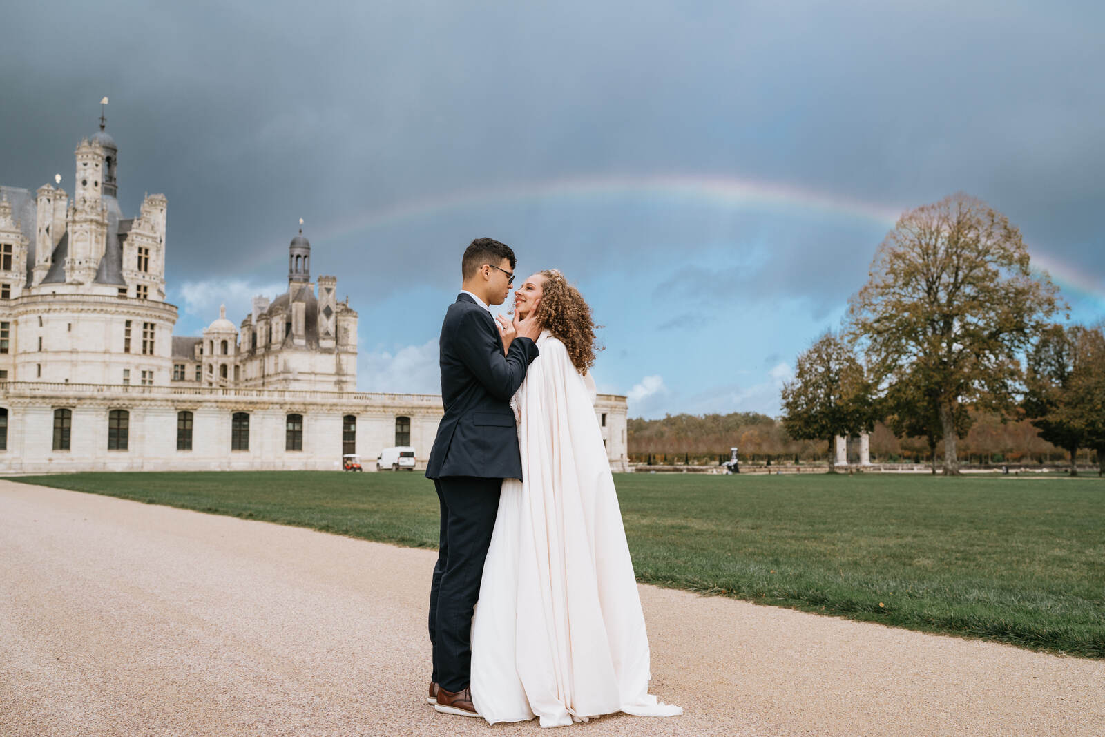 Conto de fadas real: mini wedding em Castelo na França