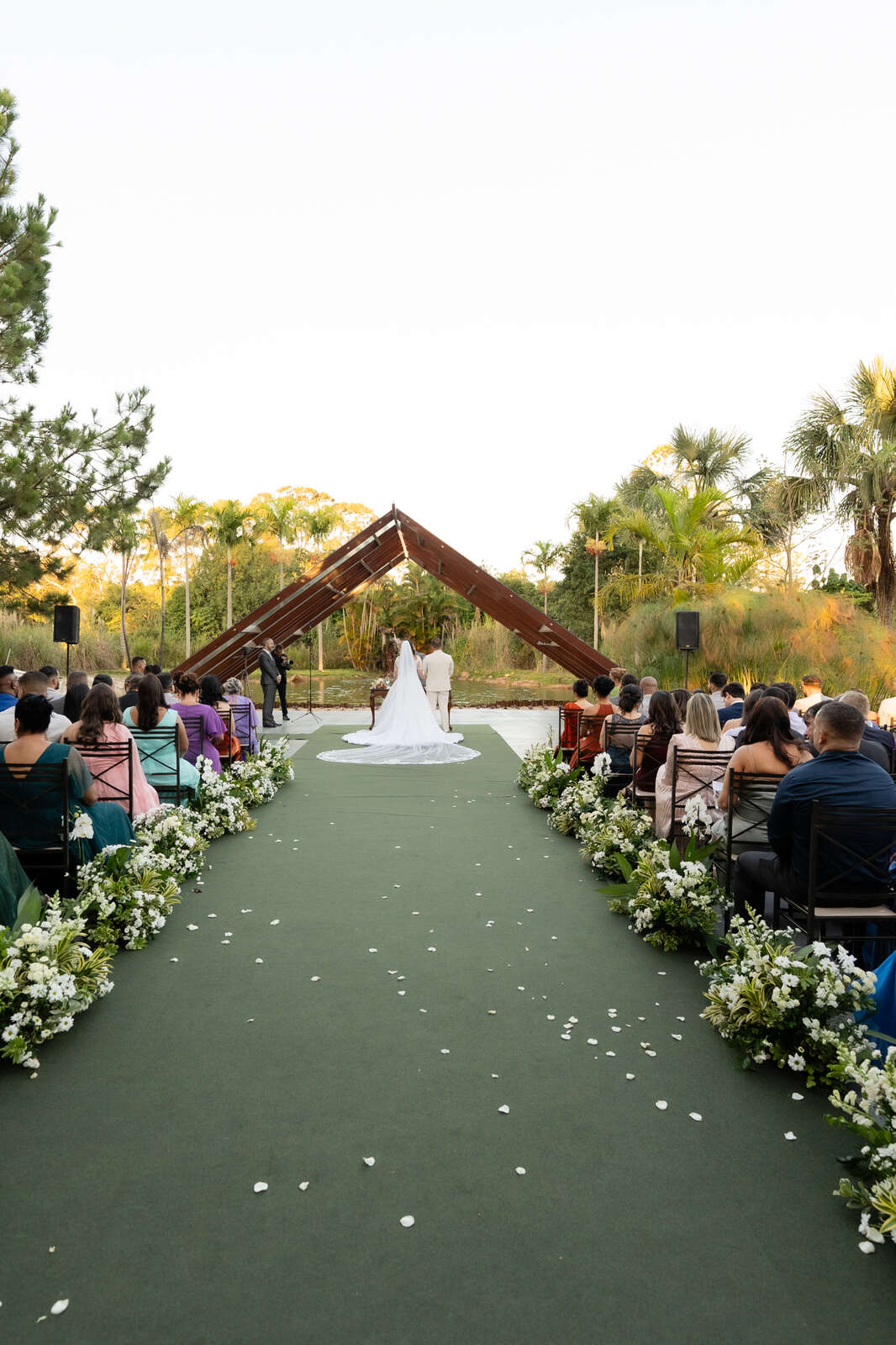 cerimonia de casamento ao ar livre