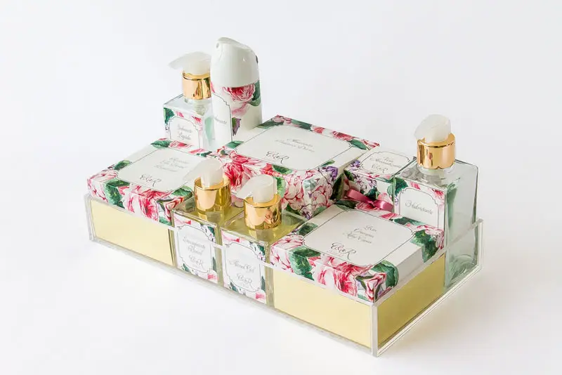 kit toilet de casamento para banheiro personalizado no estilo floral