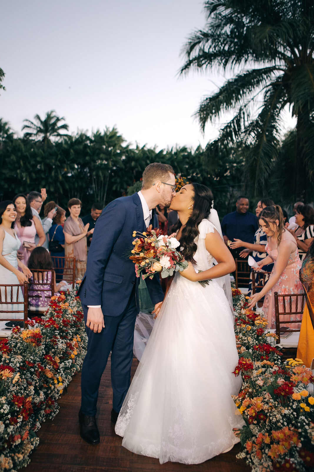 Esse casamento terracota está cheio de inspirações delicadas