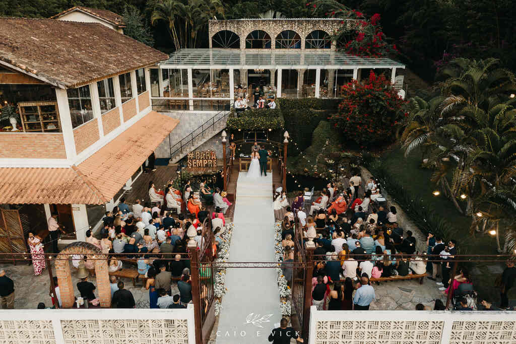 vista de cima de cerimonia de casamento