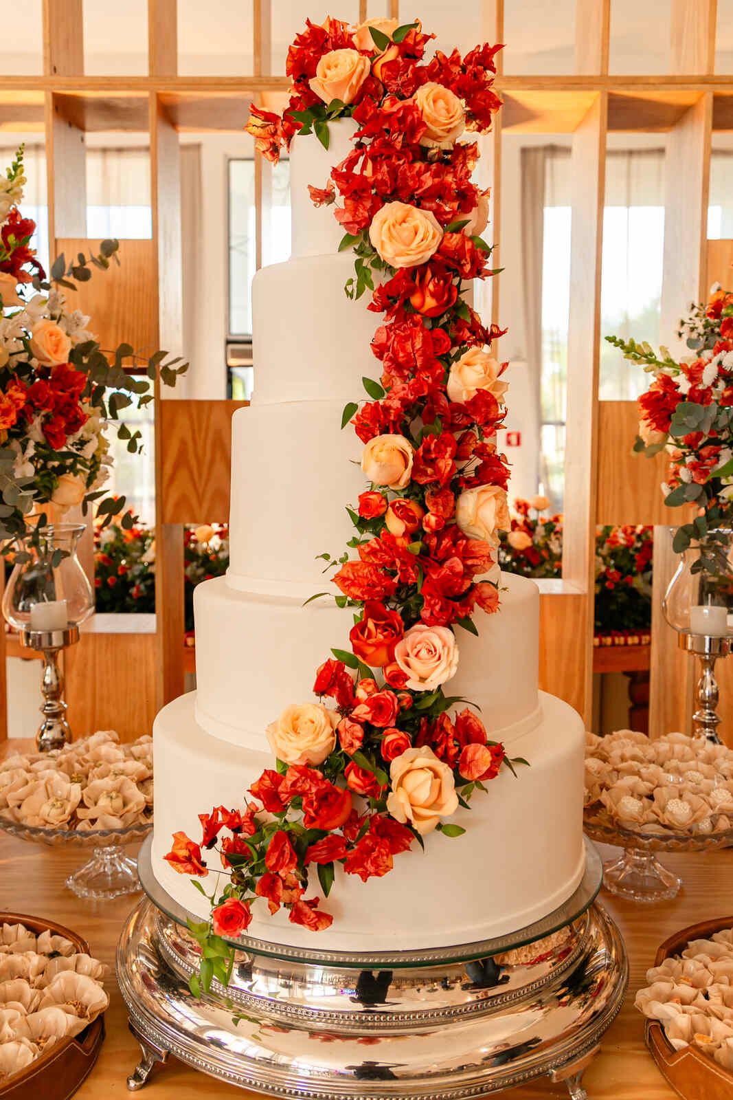 topo de bolo de casamento floral