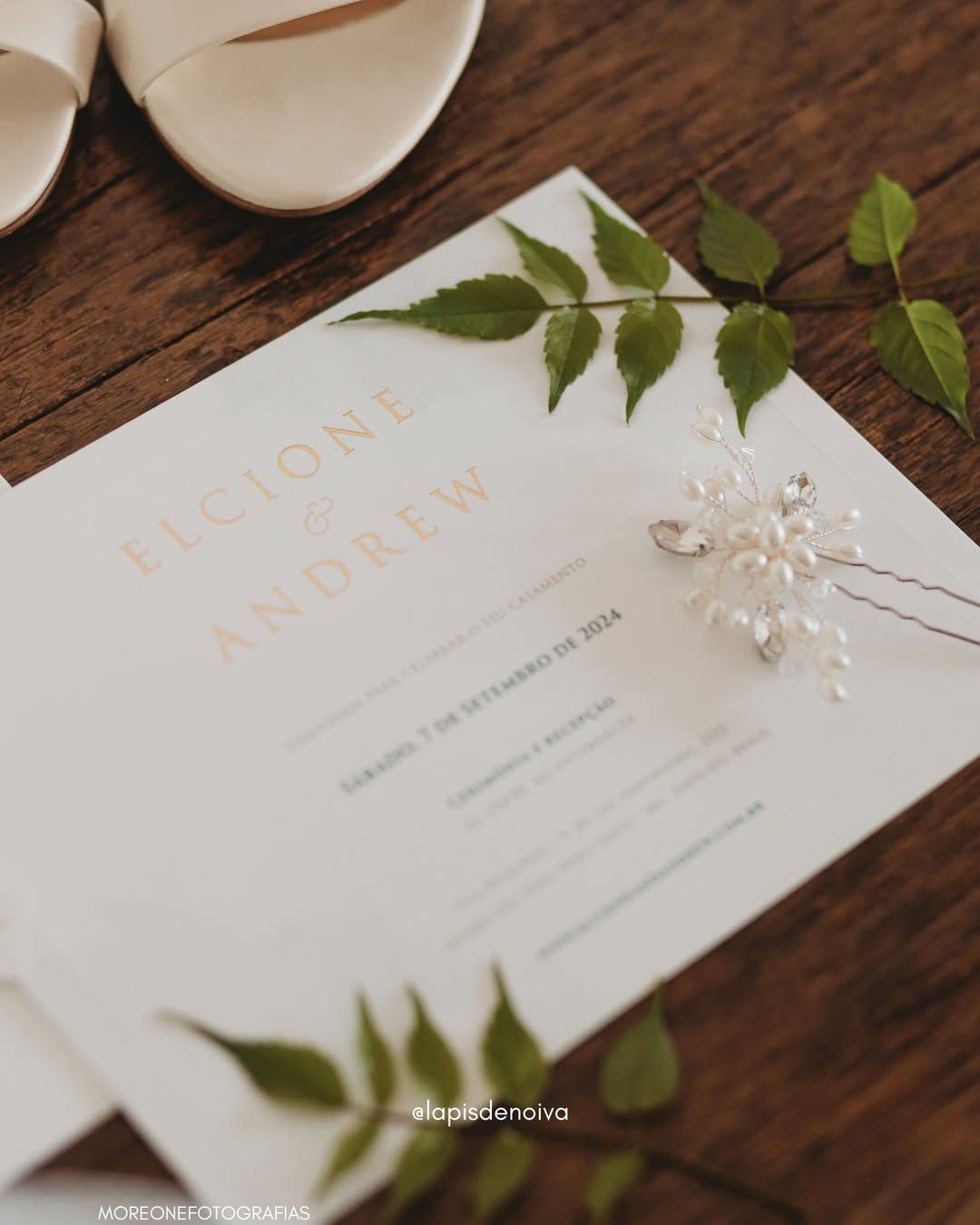 convite de casamento minimalista