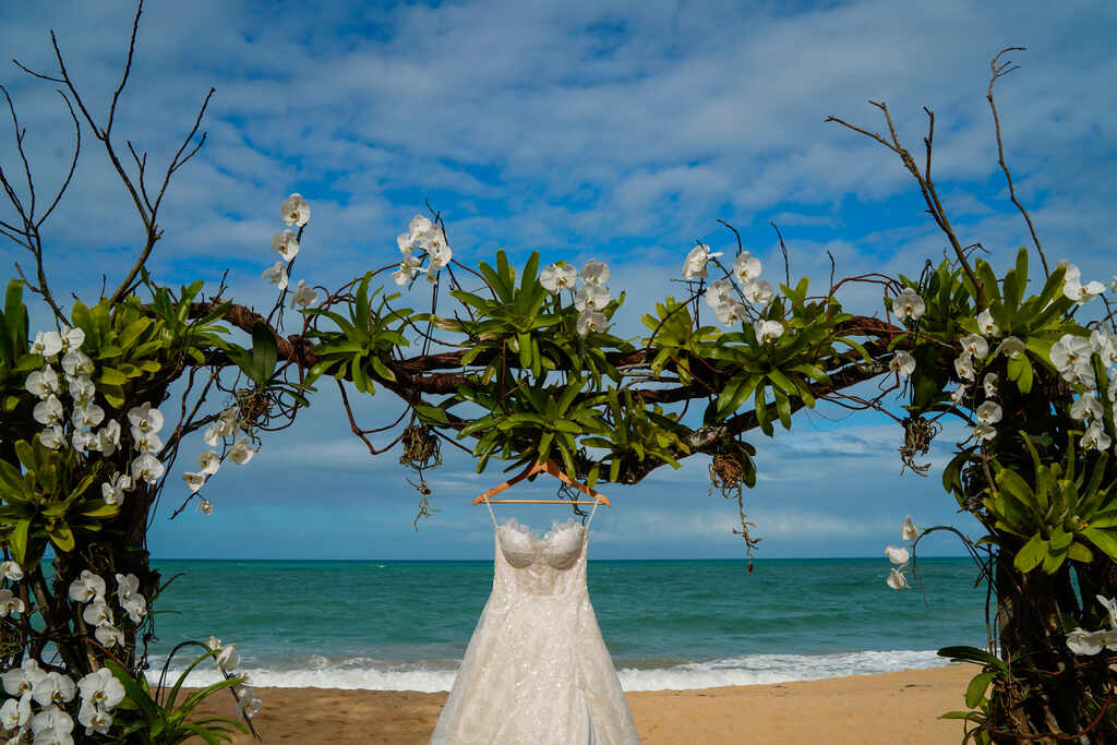 vestido de noiva para casamento na praia