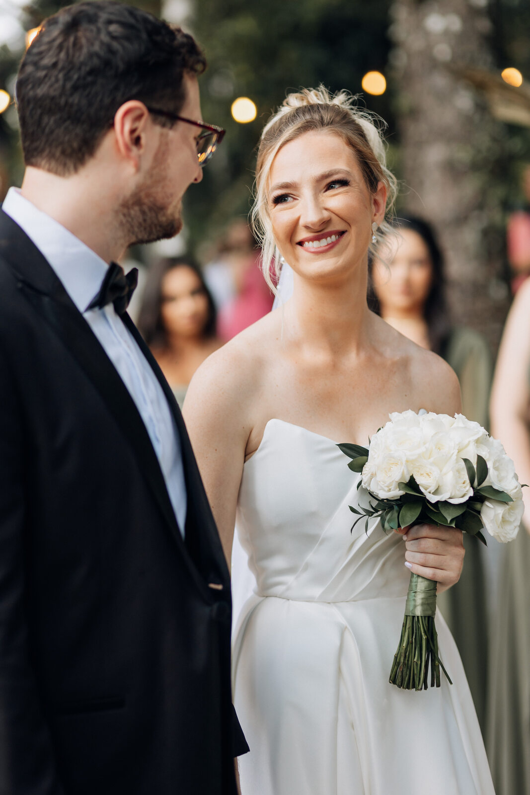 noivos no casamento