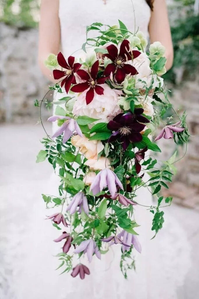 Casamento Roxo: +70 fotos de paleta, decoração e madrinhas