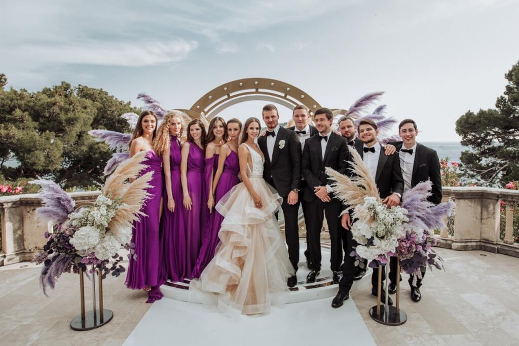 Casamento Roxo: +70 fotos de paleta, decoração e madrinhas