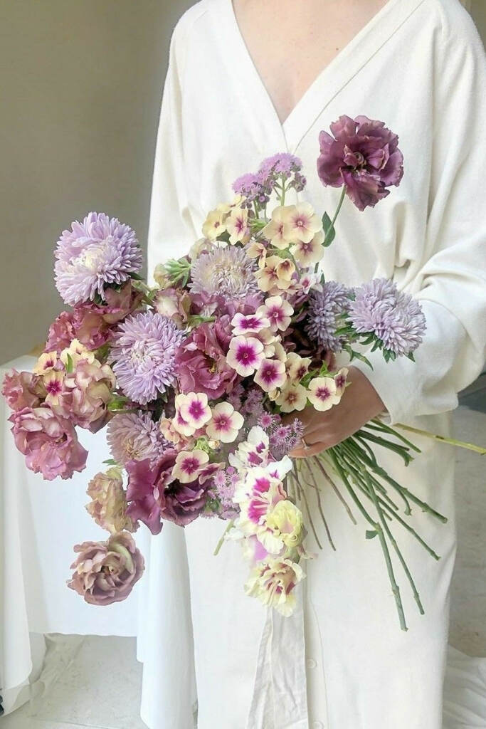 Casamento Roxo: +70 fotos de paleta, decoração e madrinhas