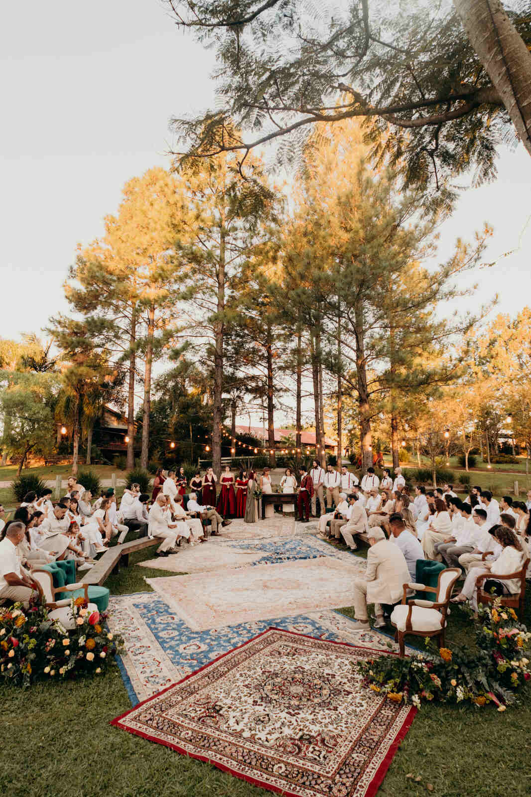 Um casamento inspirado em RPG medieval na Casa de Campo